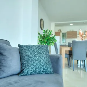 Bright & Modern 2bedrooms With Sea Views Gogzr-2 , Gzira Malta